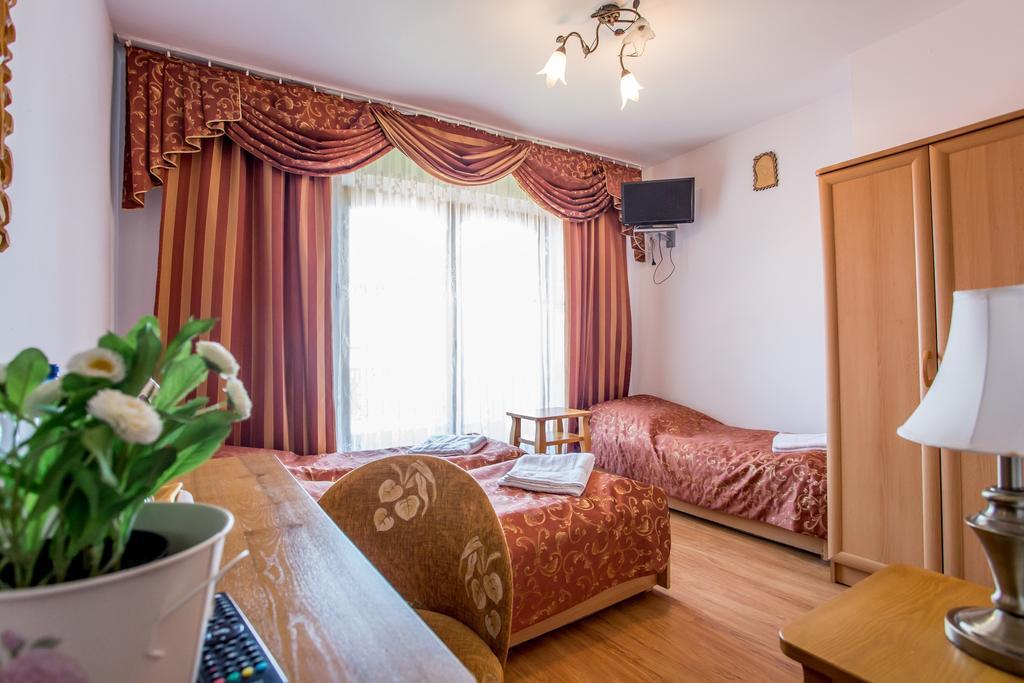Отель Pod Modrzewiami Закопане Номер фото